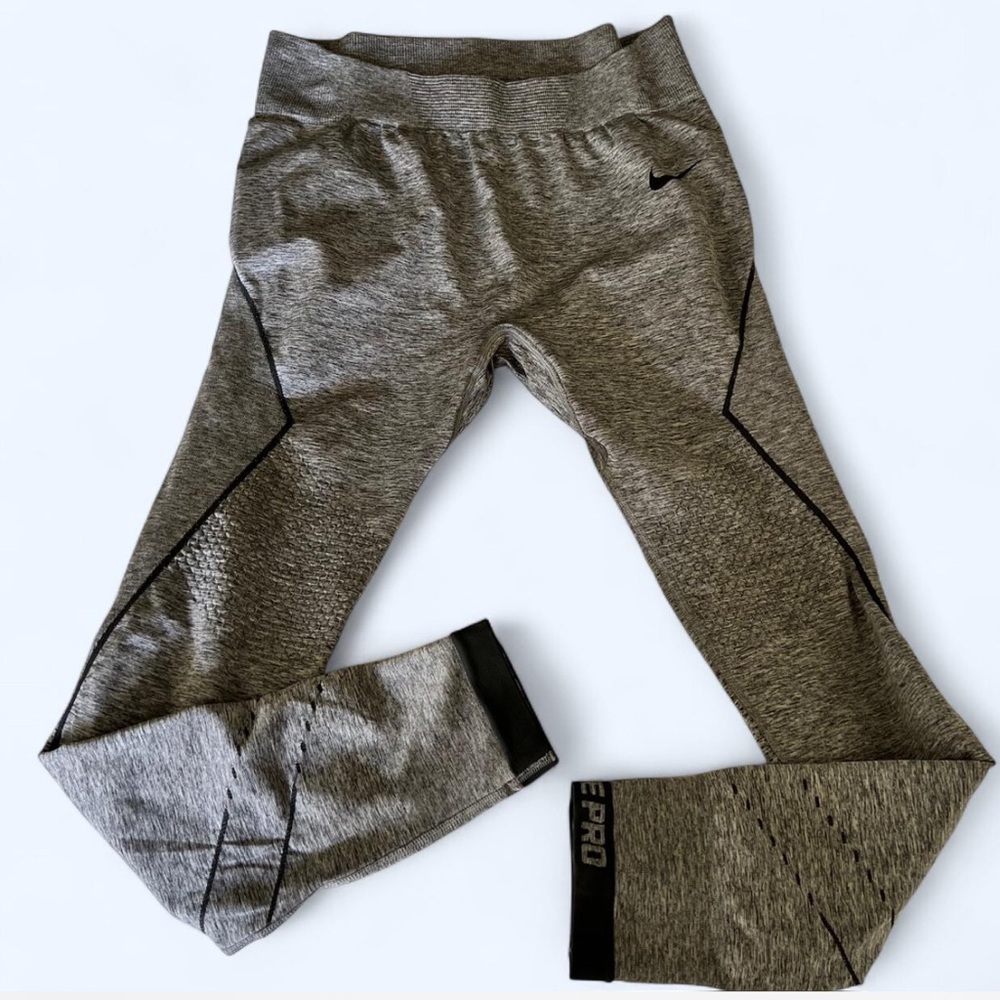 Nike Gray Leggings Athletic Stretch